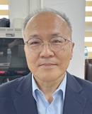 위원 강정환 사진